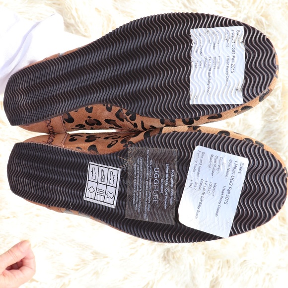 Uggs Slippers Cheetah I HEART UGG like new!!! - Picture 3 of 4
